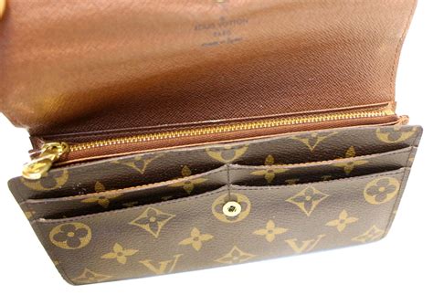 portefeuille homme louis vuitton|louis vuitton sarah wallet monogram.